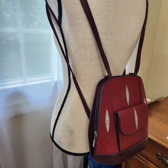 Authentic Stingray backpack convertable purse bag nwt made in thailand nwt - Picture 13 of 14